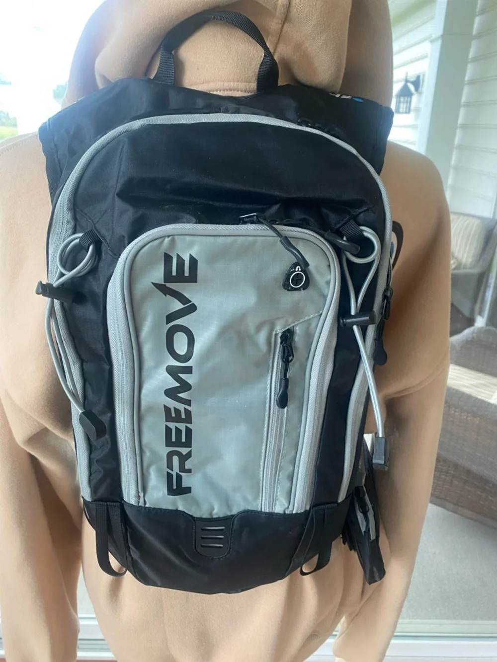Freemove  4000 a Hydration Pack Backpack and bladder NWOT MISSING COOLER BAG